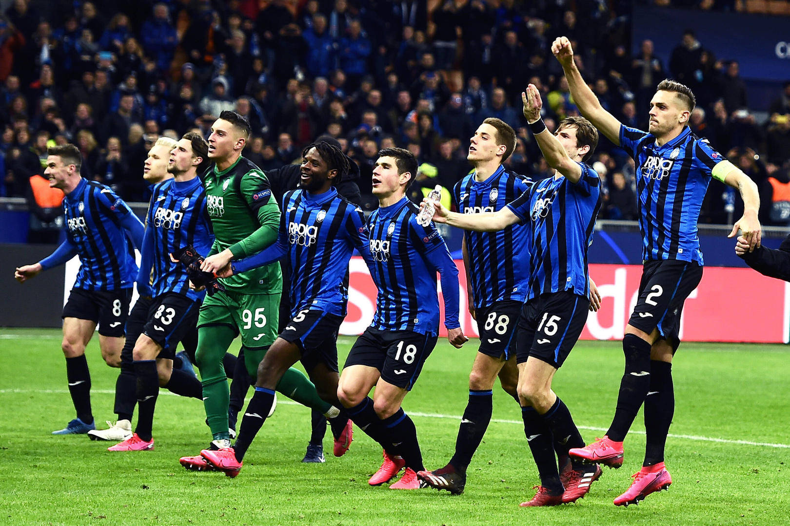 乐竟体育官网-亚特兰大足球比赛